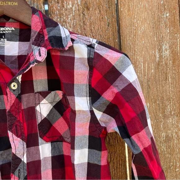 ARIZONA JEANS Boys Red Black Plaid Check Button Down Shirt Size 14-16 - Picture 4 of 9